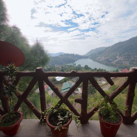 شقة Magpie Retreat Bhīm Tāl الغرفة الصورة