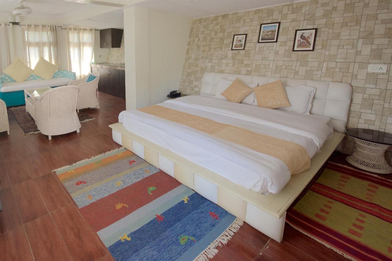 شقة Magpie Retreat Bhīm Tāl المظهر الخارجي الصورة
